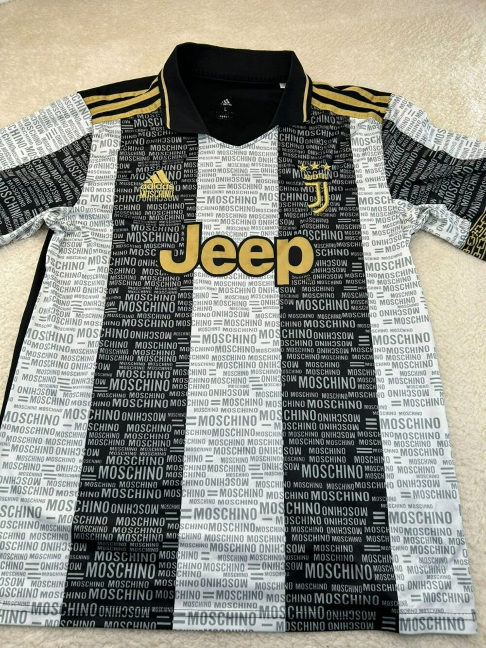 Adidas Mens Juventus Jersey Black/White/Gold L Polyester Graphic Soccer Good